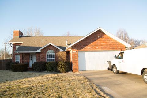 3949 W Harrison St, Springfield, MO 65802 photo 1