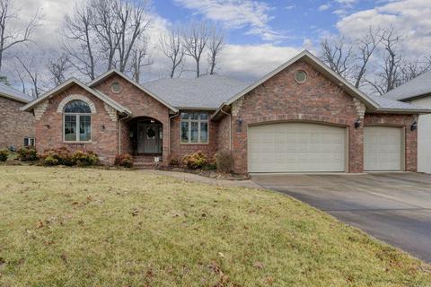 1621 S Charing Ave, Springfield, MO 65809 photo 1