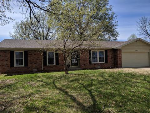 3541 S Dayton Ave, Springfield, MO 65807 photo 1