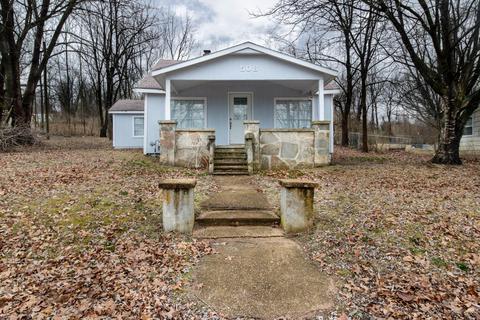 508 Graham St, Ava, MO 65608 photo 1