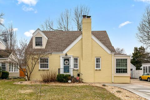 1520 Elm St, Springfield, MO 65802 photo 1