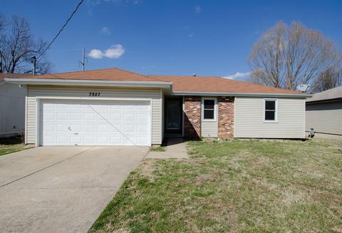 3927 W Young St, Springfield, MO 65803 photo 1