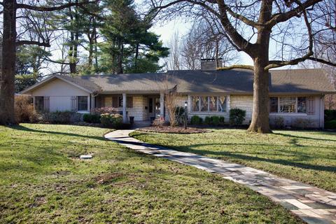 1200 E Loren St, Springfield, MO 65804 photo 1