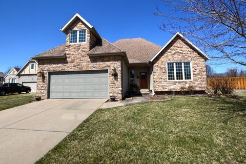 941 S Carriage Ave, Springfield, MO 65809 photo 1