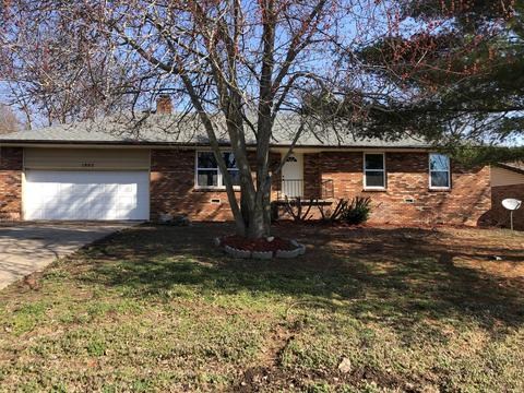 1905 E Valley Water Mill Rd, Springfield, MO 65803 photo 1