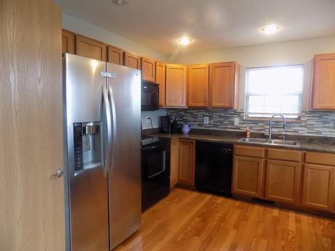 711 Lexington Cir, Clever, MO 65631 photo 5