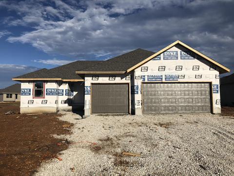 1206 N 10th Ave, Ozark, MO 65721 photo 1
