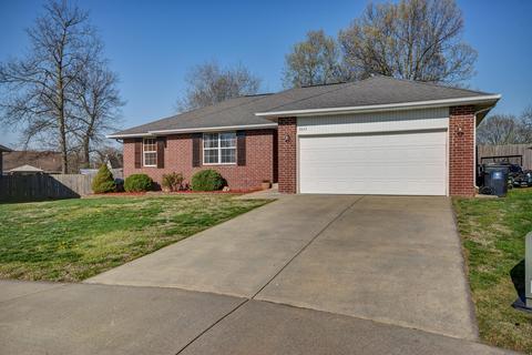 3843 W Creekside Ct, Springfield, MO 65802 photo 1