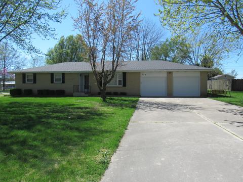 219 Ash Dr, Marshfield, MO 65706 photo 1