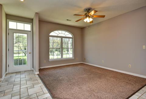 73 Sweetbriar Dr, Marshfield, MO 65706 photo 7