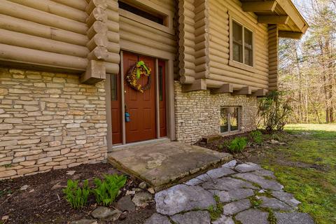 7478 E Creekside Ln, Springfield, MO 65802 photo 1