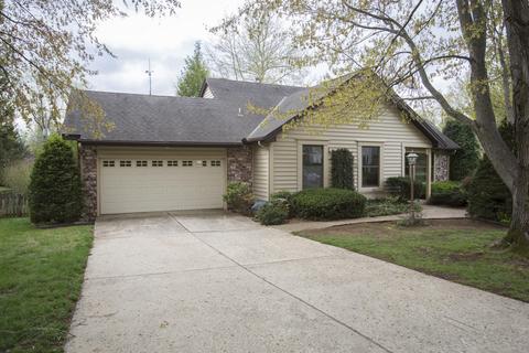 4150 E Oak Knoll St, Springfield, MO 65809 photo 1
