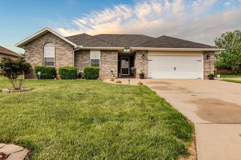 203 W Tyler Ln, Ozark, MO 65721 photo 1