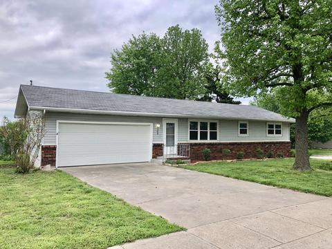 2308 N Fulbright Ave, Springfield, MO 65803 photo 1
