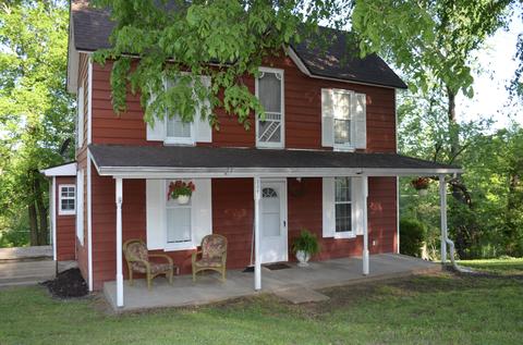 804 Shawnee Ave, Seneca, MO 64865 photo 1