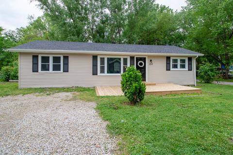 houses for sale in hollister