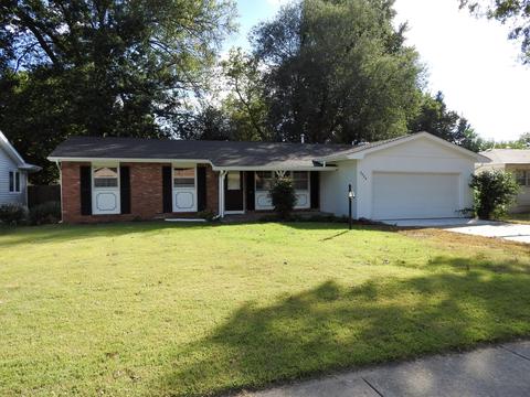 2524 E Seminole St, Springfield, MO 65804 photo 1