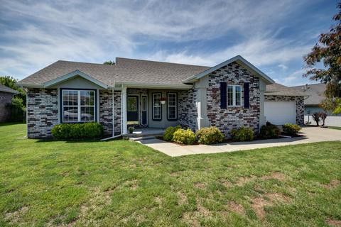 1602 E Parkview St, Ozark, MO 65721 photo 1