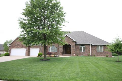 929 E Ironbridge Cir N, Springfield, MO 65810 photo 1