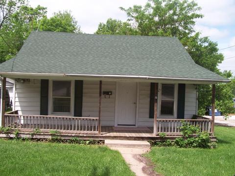 2343 N Travis Ave, Springfield, MO 65803 photo 1