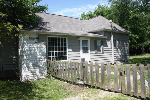 2106 N Oakland Ave, Springfield, MO 65803 photo 1