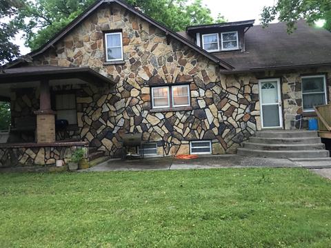 1928 W Smith St, Springfield, MO 65803 photo 1