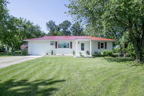 410 Alexander Ct, Marshfield, MO 65706 photo 1