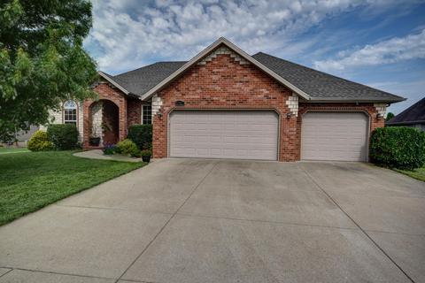 5712 N Vintage Rd, Ozark, MO 65721 photo 1