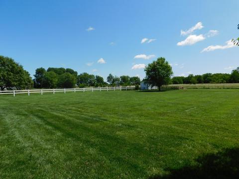 10130 County Loop 213, Webb City, MO 64870 photo 1