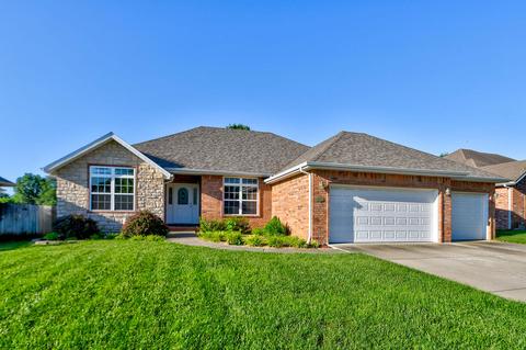 1804 W Village Ln, Springfield, MO 65807 photo 1