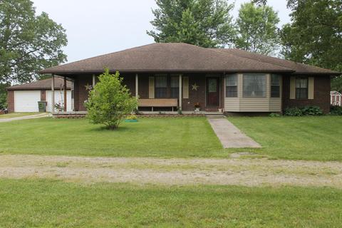 1260 Old Orchard Ln, Marshfield, MO 65706 photo 1