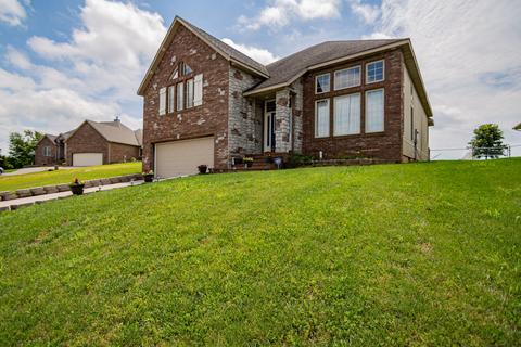 1606 E Fairwind, Ozark, MO 65721 photo 1