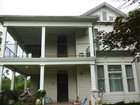 1302 W Florida St, Springfield, MO 65803 photo 1