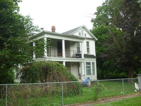 1302 W Florida St, Springfield, MO 65803 photo 2