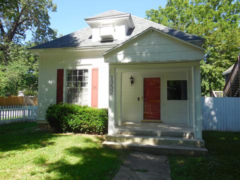 1352 N Summit Ave, Springfield, MO 65802 photo 1