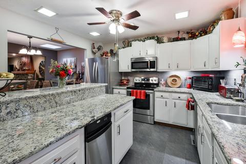 10 Ash Ct, Branson, MO 65615 photo 1