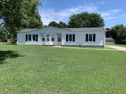 8936 Brookside Cir, Monett, MO 65708 photo 1