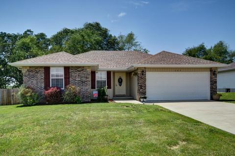 209 Dixie Ave, Clever, MO 65631 photo 1