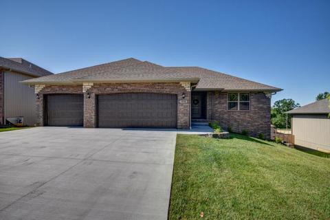 1056 E Lakota Dr, Nixa, MO 65714 photo 1