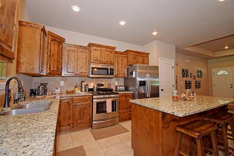710 N 10th Ave, Ozark, MO 65721 photo 5