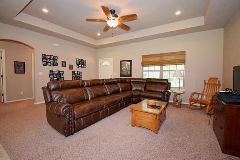 710 N 10th Ave, Ozark, MO 65721 photo 3