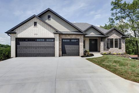 2394 W Darby St, Springfield, MO 65810 photo 1