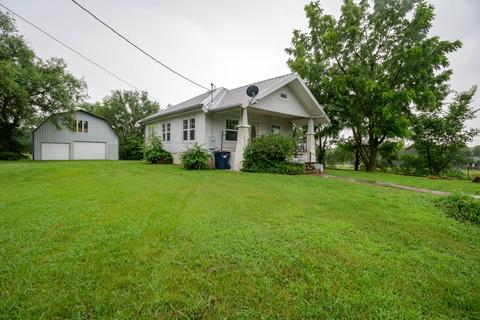 504 S Cedar St, Buffalo, MO 65622 photo 1