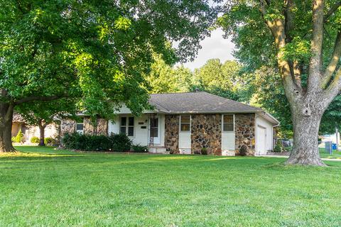 2122 S Roanoke Ave, Springfield, MO 65807 photo 1