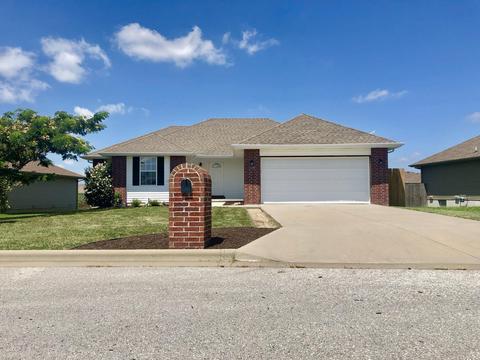 115 Ashton Ave, Clever, MO 65631 photo 1