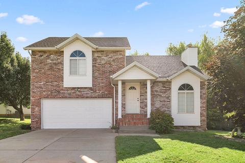 710 Aurora Ct, Nixa, MO 65714 photo 1