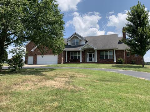 520 Hidden Creek Dr, Ozark, MO 65721 photo 1