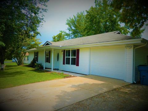 718 Craig St, Reeds Spring, MO 65737 photo 1