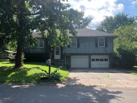 4241 S Meadowlark Dr, Springfield, MO 65810 photo 1