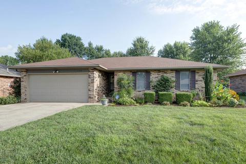 1149 W Lindberg St, Springfield, MO 65807 photo 1